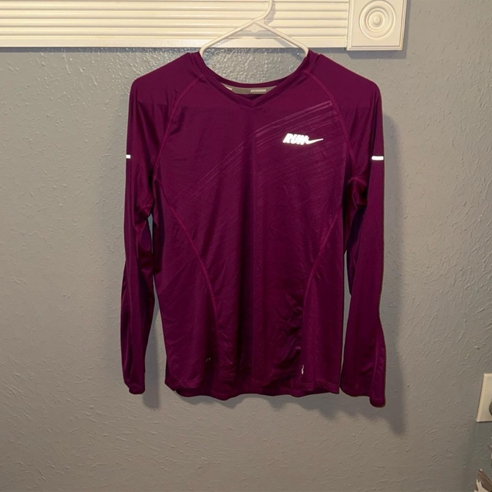 Nike Purple Long Sleeve Athletic Shirt
